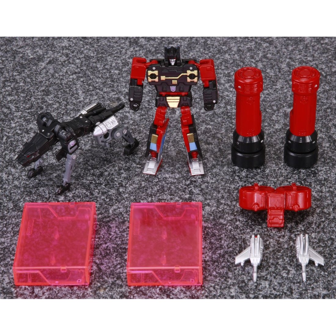 Takara Tomy Masterpiece MP-15 Rumble / Ravage and MP-16 Frenzy